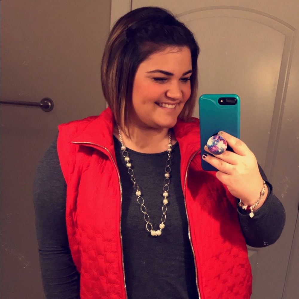 Meet your Posher, Lydia